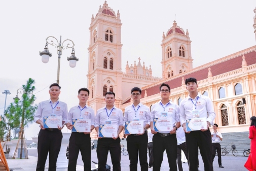 Ban Truyền thông giáo xứ Báo Đáp tham gia khoá đào tạo mục vụ truyền thông tại Toà Giám Mục Bùi Chu 2026